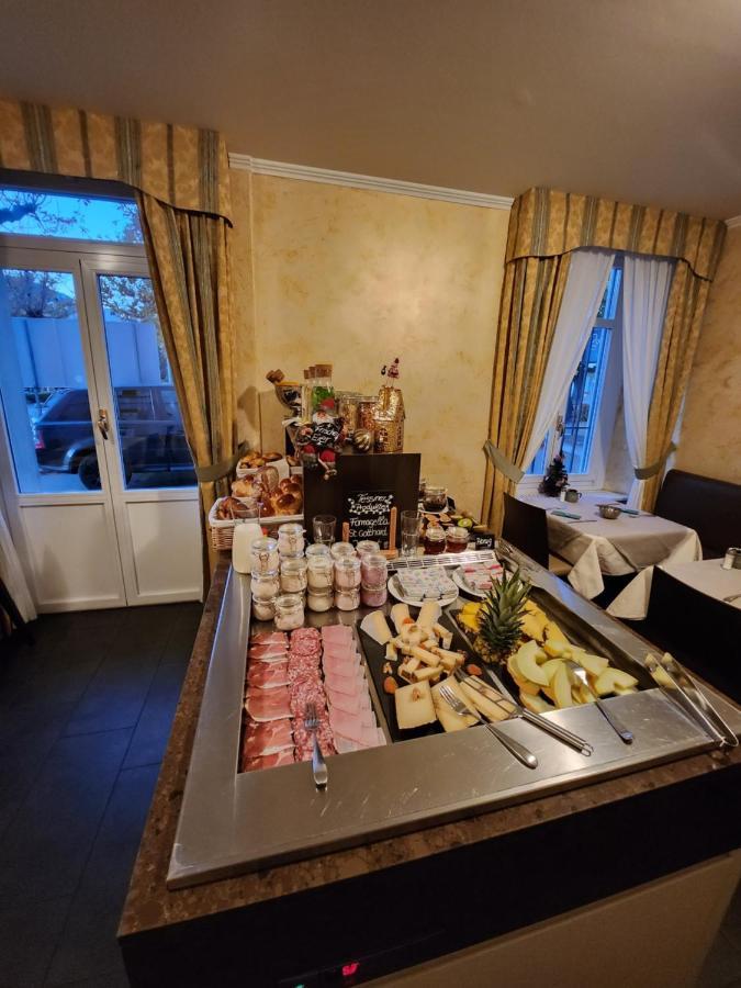 Hotel Millennium Locarno Bagian luar foto